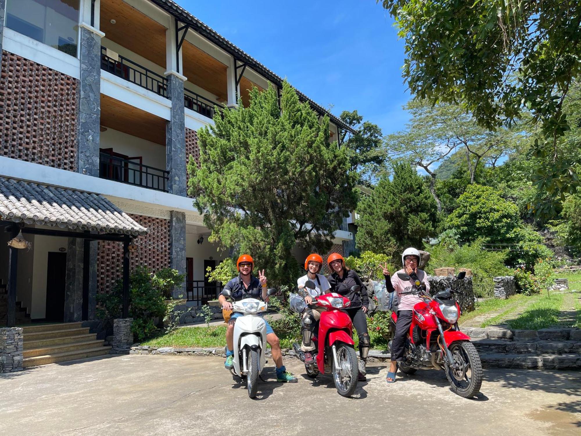 Ha Giang Historic Hotel & Tours Extérieur photo